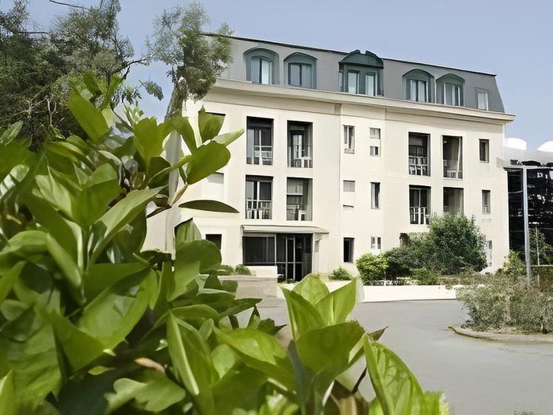 237C77A30A06C2D85BC1676EC4899C92