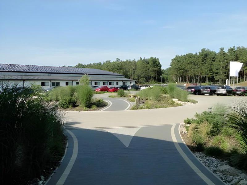 770DD4AC1804F5A2C7AEE350F3EDCF03