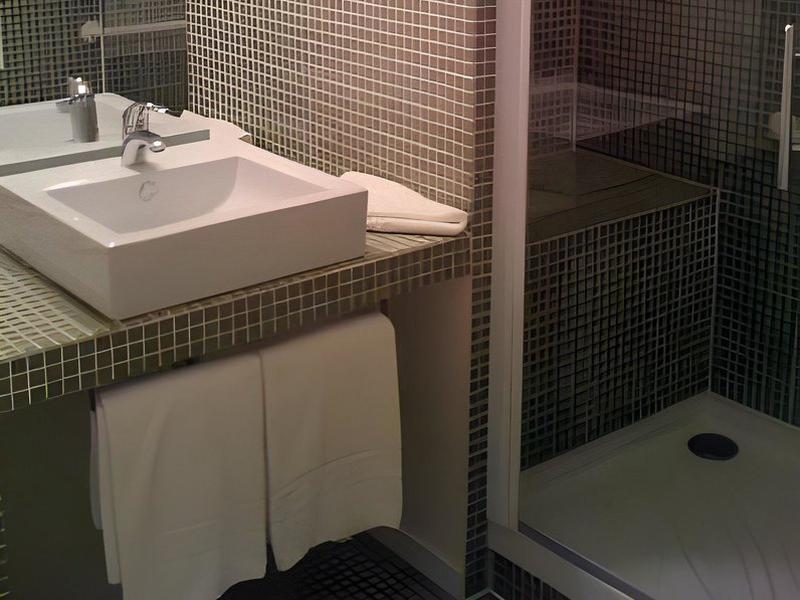 A3A67CB8B0AC81C88888CA4D45A8F54F