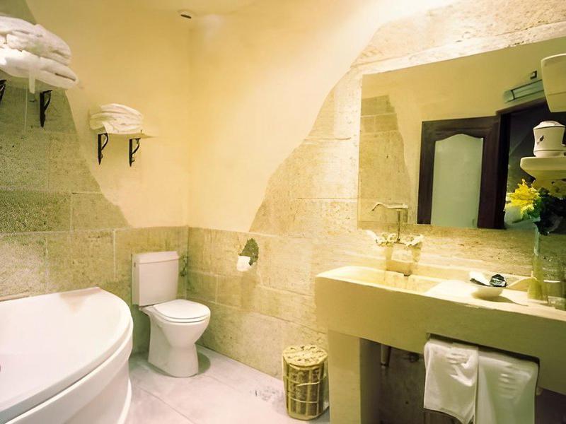 6818EC408388183A84FC51B807A3509E