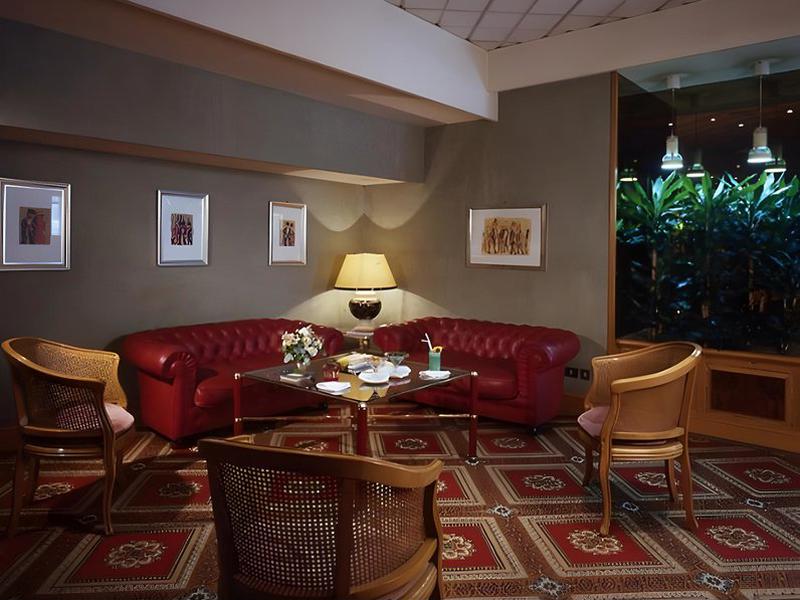 AA2E398E8BC658C5BBEE4BFE5E24DE65