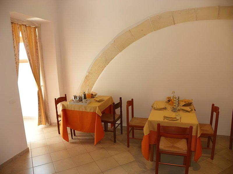 782DC11283E0B17C4265E8E66C2160DF