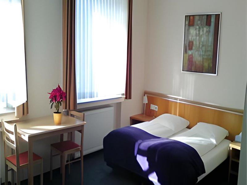 09F316779EEC26B35966022914A0F657