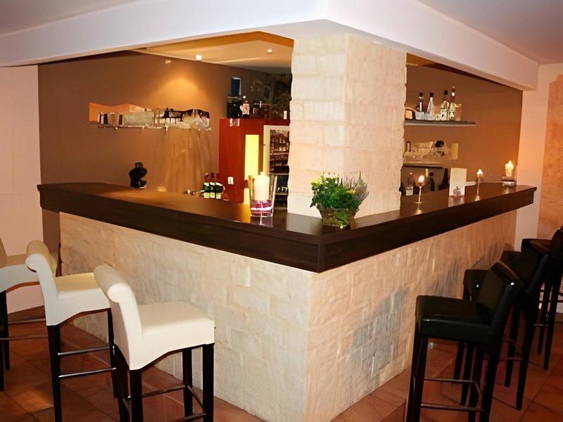 A0C75C5587977D576EFC1FF2E35A953F