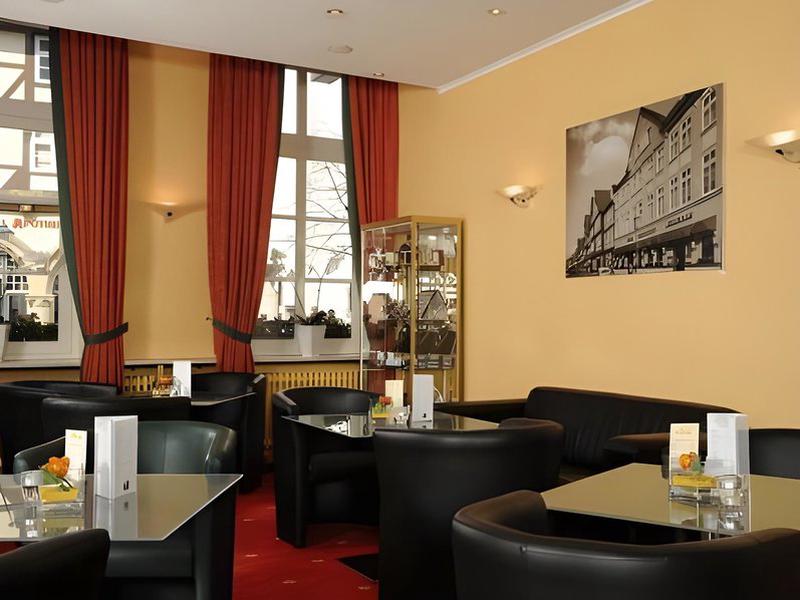 730BCD30A934D4FBAAA62D9E65F06523