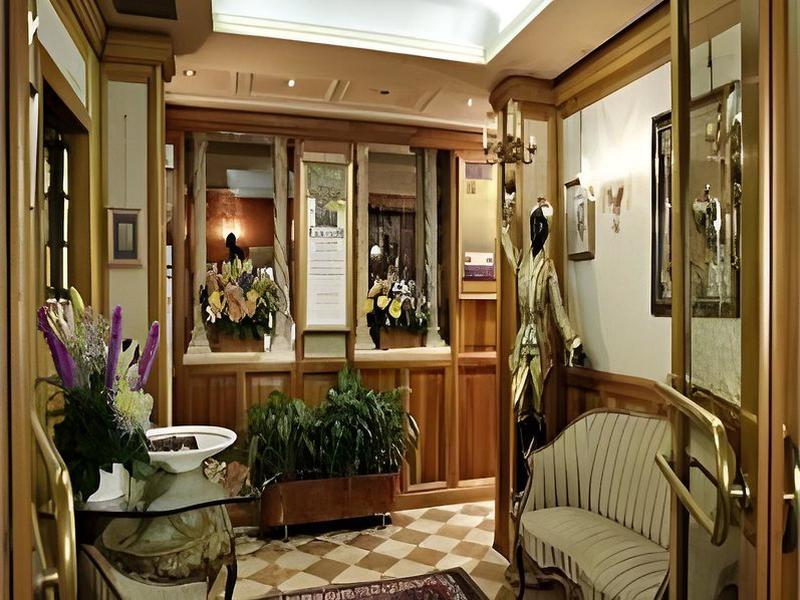 F69372DE5E2765E8D8D8D11ED8B3D73F