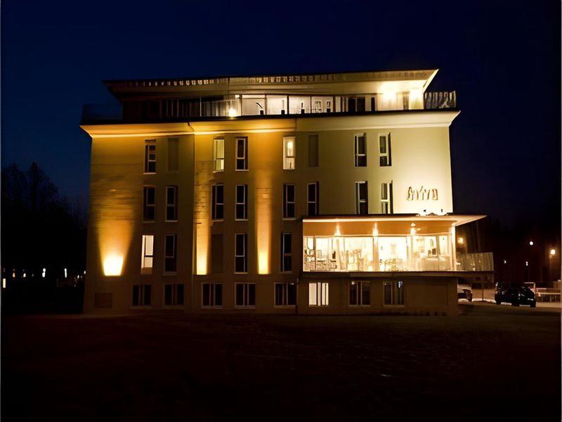 D03273FA9513EAB65E110D27505BE352