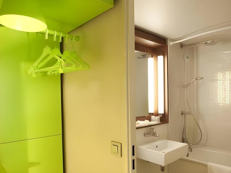 B289D116B5C5FF14C25F463F940DE85A