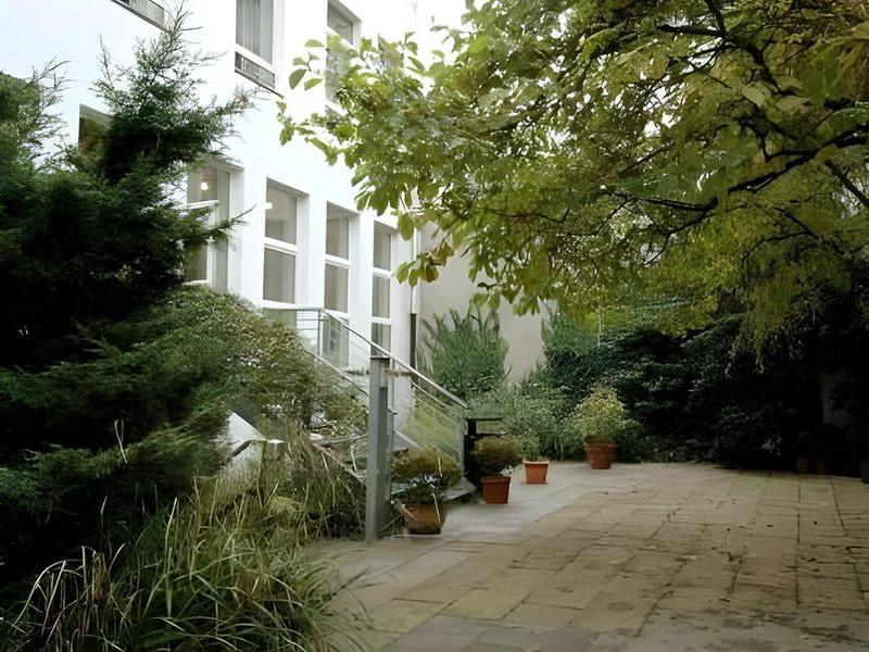 045CB2A582AD43259B16FC1826E3262D