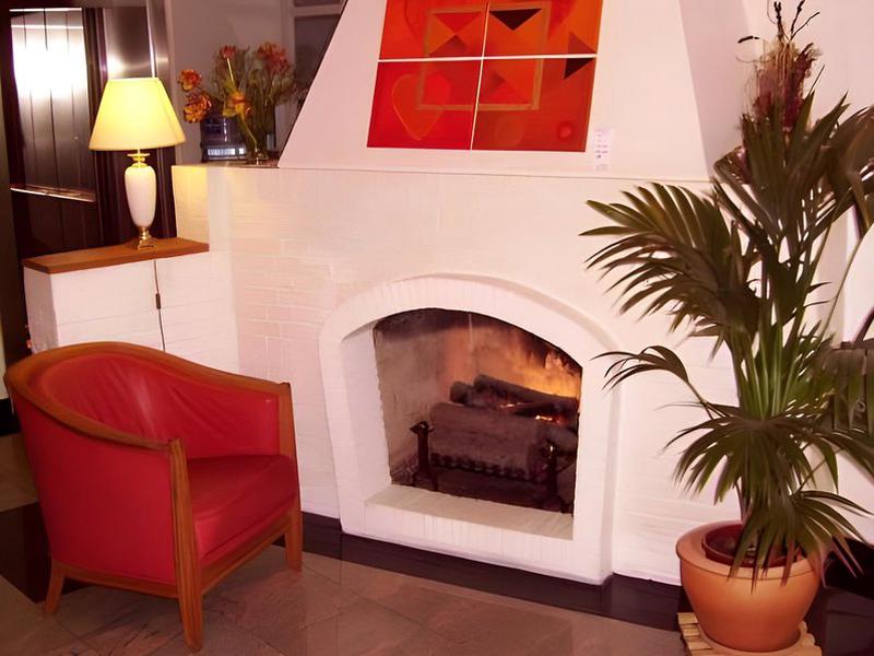 6C08C6BBAFD14402428AB8100491E7E2