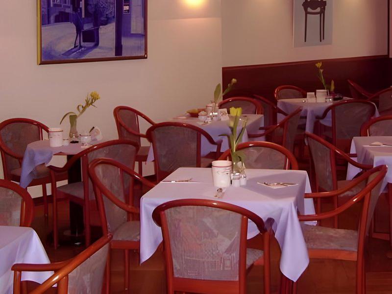 E1112BF55497E689CC6BE504C455BB42