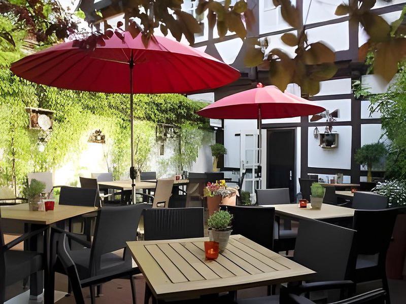 CD8BE0E0A358A8322B1FDF1D54454C75