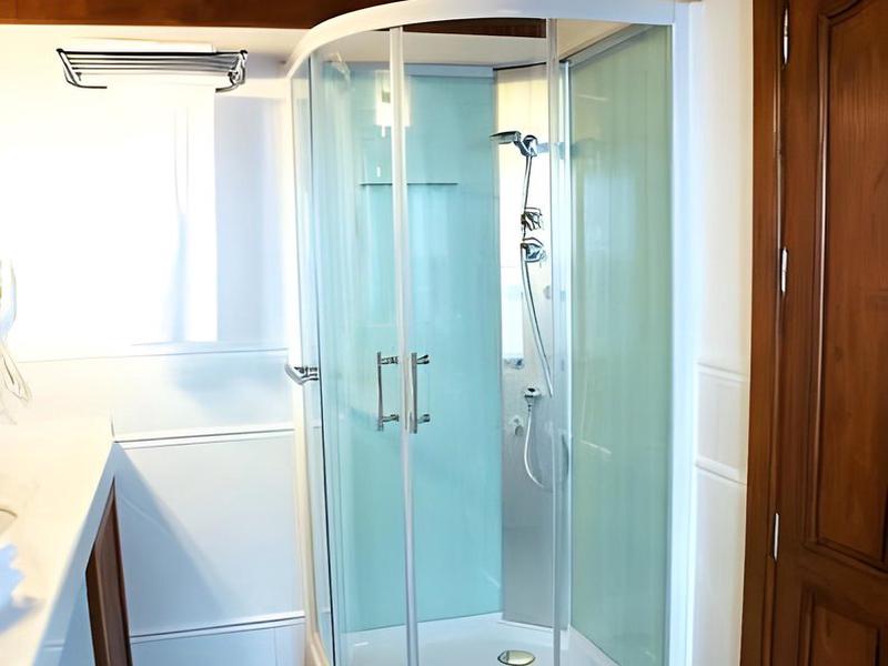 00C5C0F16AD44BA29957B9D594F63E6D