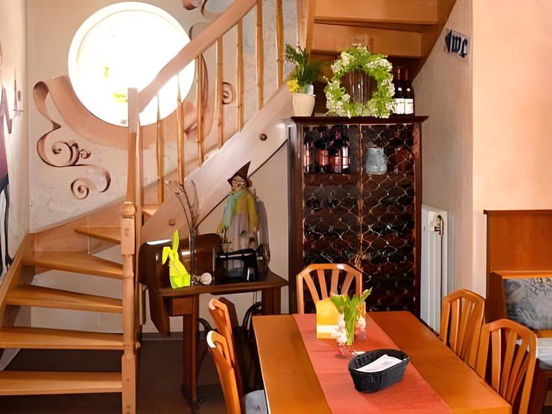 E31E0AB0AEBA5065A798E2003D1636AA