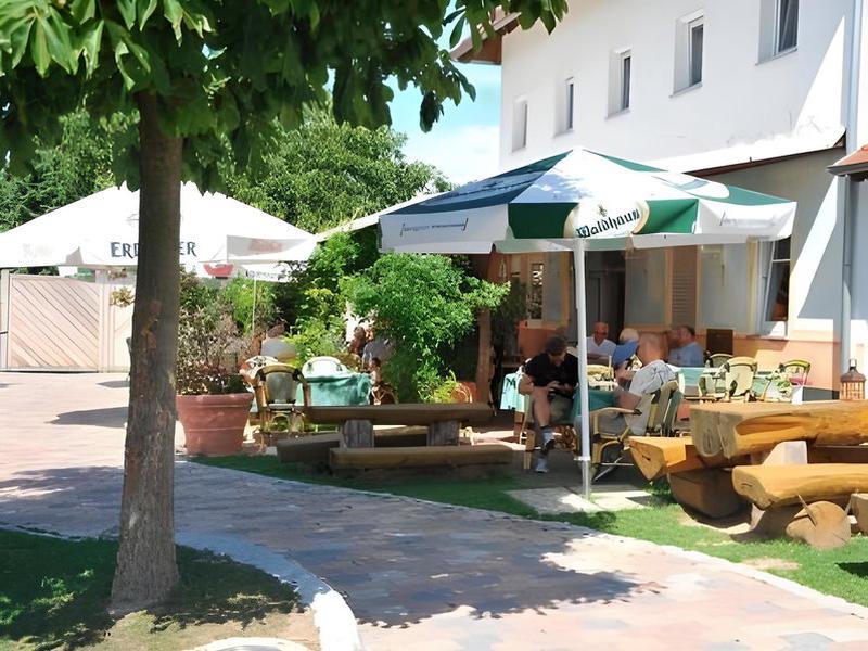 BCC52BB1388E924CED2772FF327E4642