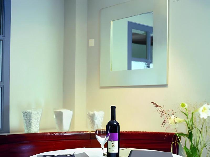 7808E3E51F75C941D765C5C383F69A2E