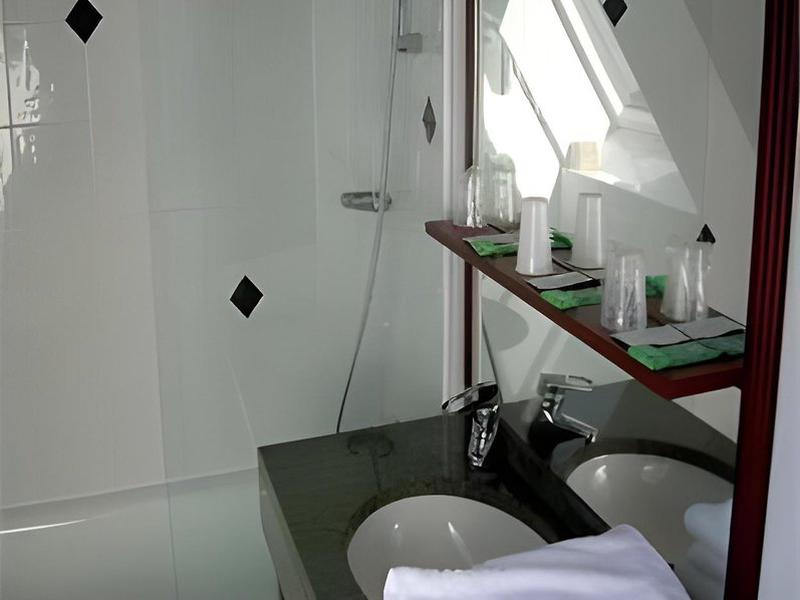 058922C1E5F50E033C8E88122BF50F96