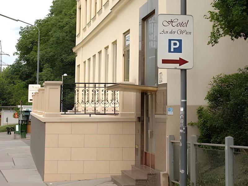 42EE09BE5DDFD9E8545C8D8B25A8F5FE