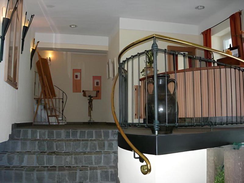 40F596612FBAB2692FB29CCC4B3C9557