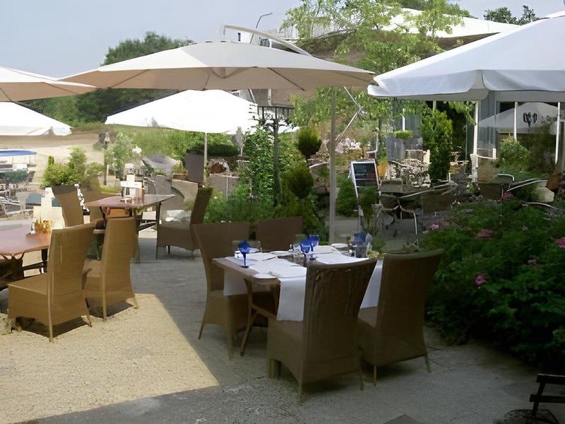 E0B64BC925AEEB48D24C898500BE05F6