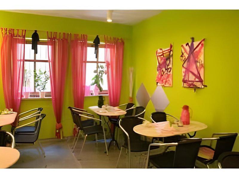 14FECADC66F296C97803FD8153BA18D2