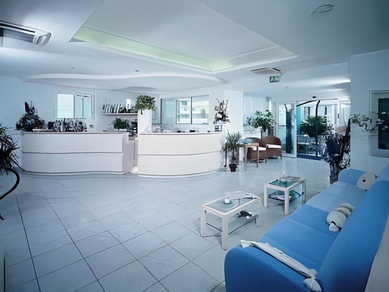 3DE955A7F7A537F948ADD7FEC1541351