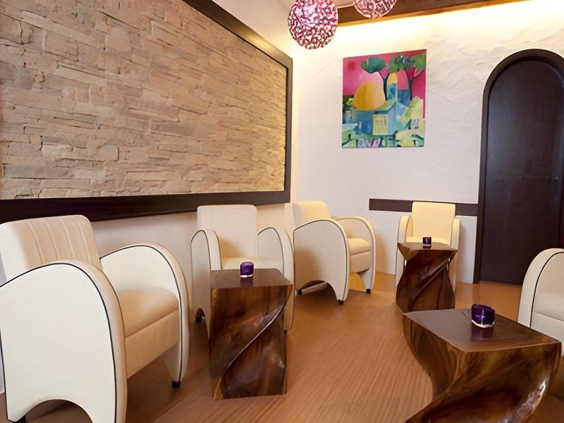 2ADC02135EEC981F57CF69581E00E437