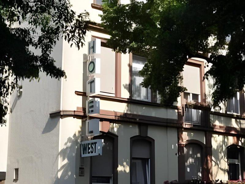 BDD1A5887C83A32309611F7C07E83D4B