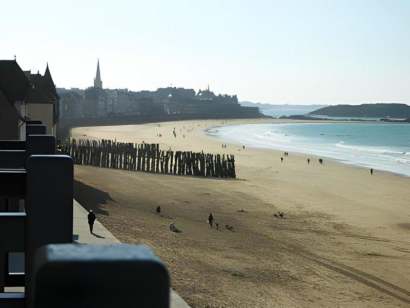 E3D2FF43BF65F96865DDF9EE485B8BE5