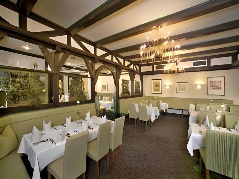 FF4F360457D8E102EB35E7388D03B507