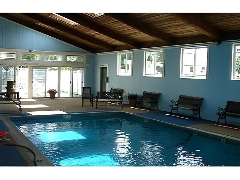 5962FE27512E02E7B7EE69F9D37A037C