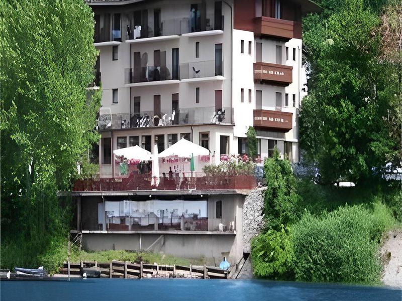 B2785104D463DF60368E05FB233F52D4