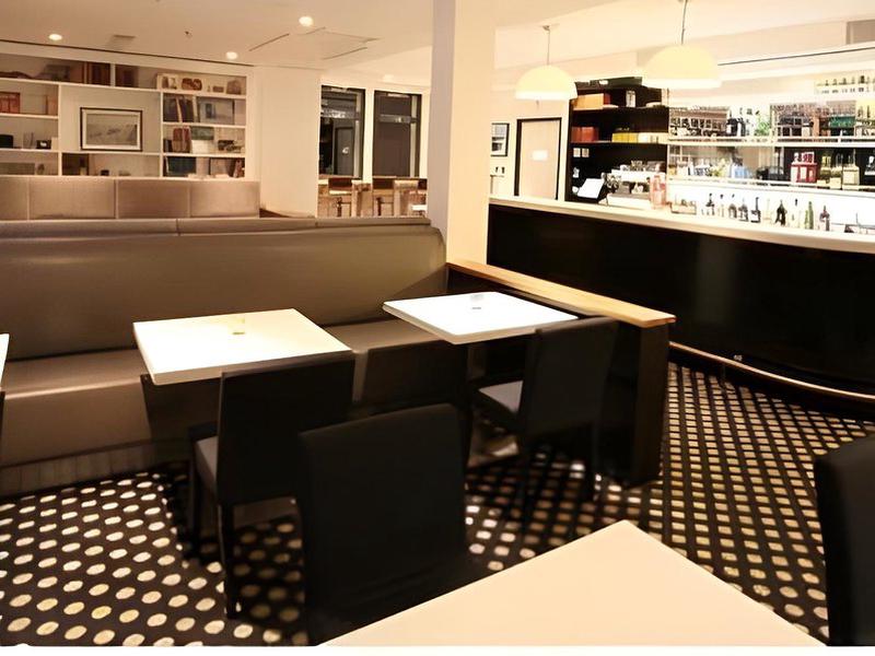 05F7E0B794AE43A0C40628E392F77F9E