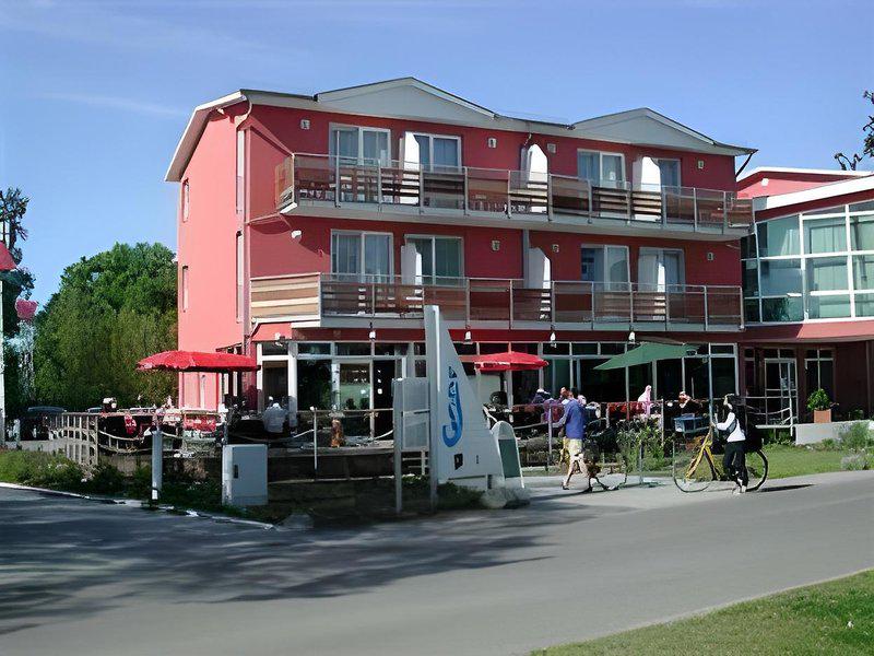 7063169E865F7C3EE77F4E4EA3489711