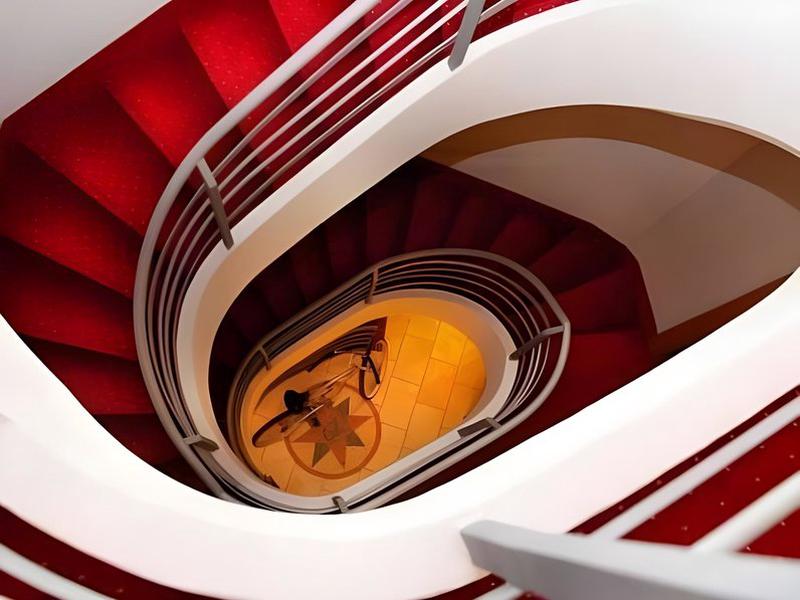 EE1411F87912646143CF9721B66D6192