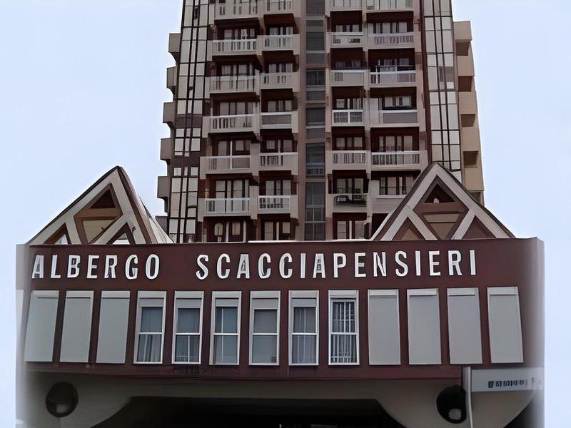 DC1F1126A63FF9E23A93CB16A3AD7480