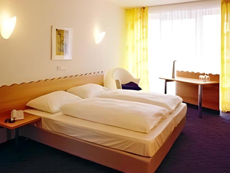 83F3CEA9F59CA0A65E8BD3AA155E35E7