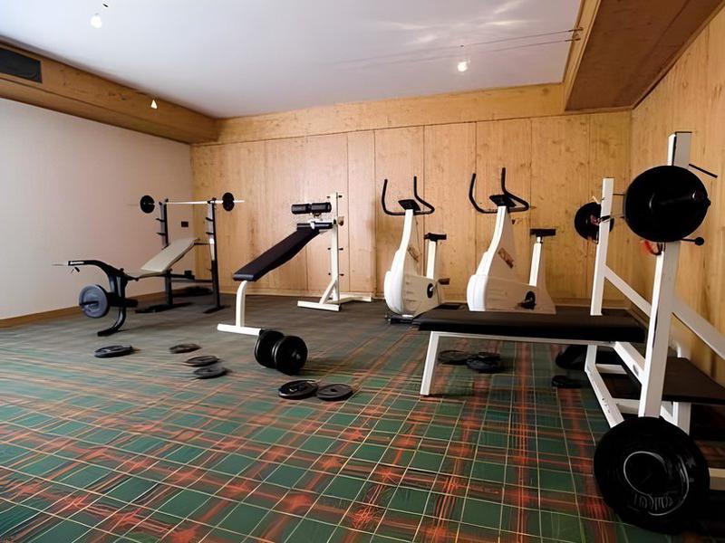 319D3CFDE5D0474F5CFADDFEB9126218