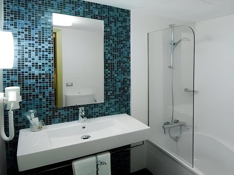 6E2253B9523ADE1EF8B003C10D8BBB79