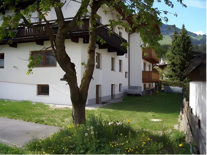 BF009F3C42EE7D889FACCEB16017111D