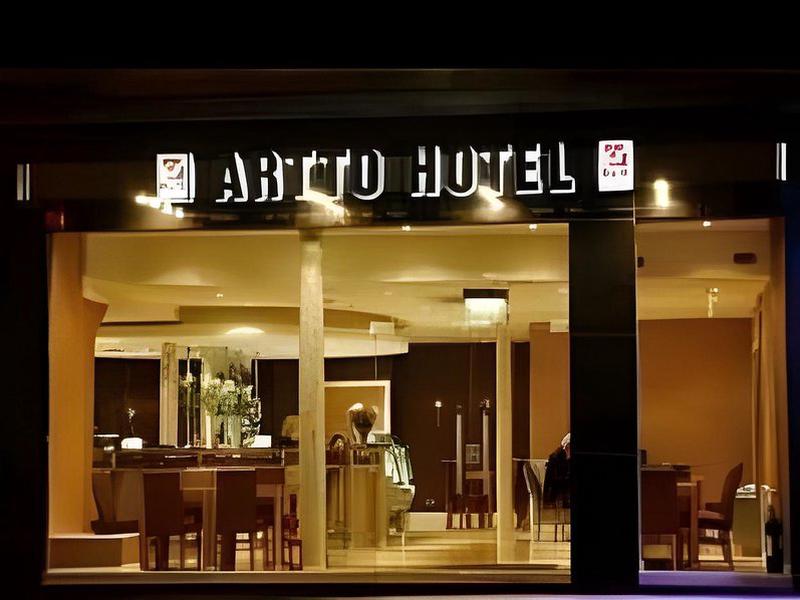 9C7AEBD69EAC8A3DD8593D624936C629