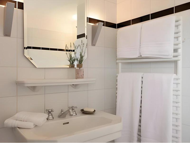 BE3FBCD7911637148D5CF78E12F141B7