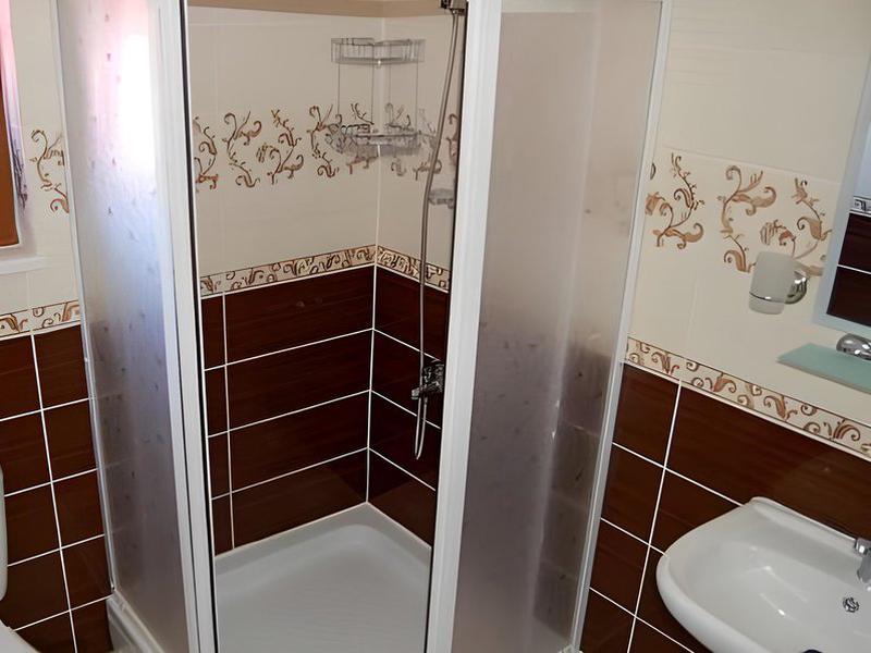 4A464C7CCC32F162A6A707B6DCACF5FA