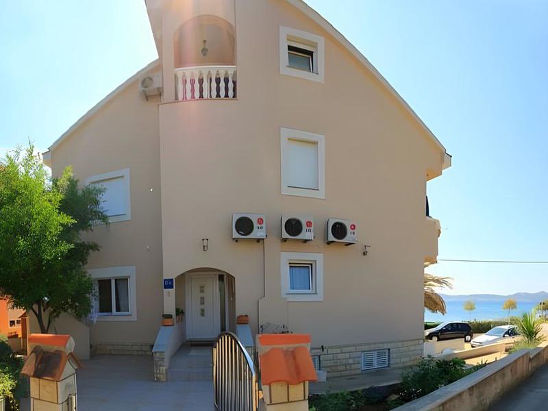 48979EC8A5EDBEF9A9CC62A5EFF66850