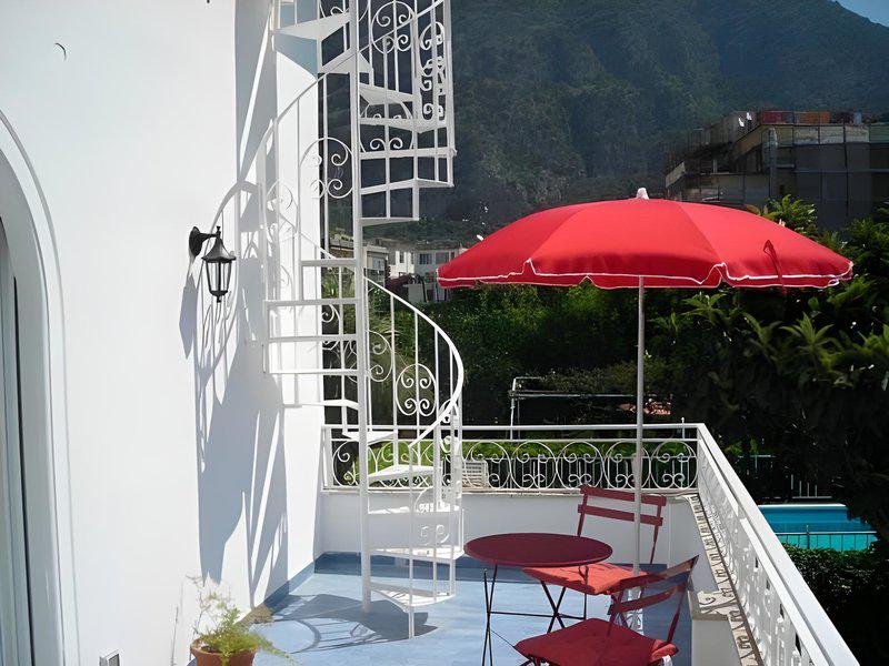 D143B8B0BC0B51EFA568FDC0B48CD428