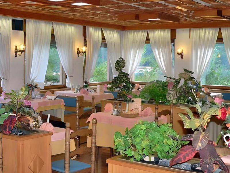 3C69773B130F022656563BDE655F69B3