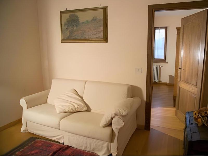 B409EFCFDF580E130312EC6A1CBE2753