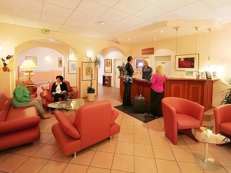 6F6DC4BA4B51A3EB1D763DA9D26CAD60