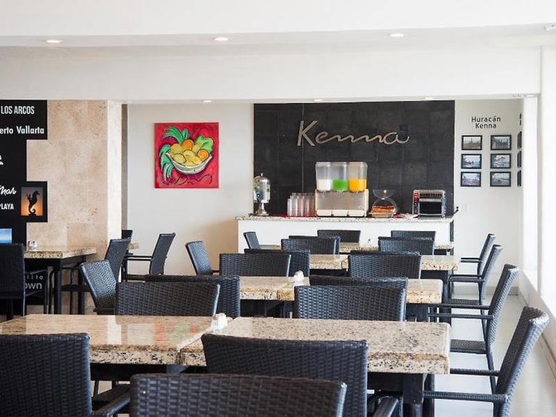 23B8A29B20A1C6C74A3DE64B45E5D15A