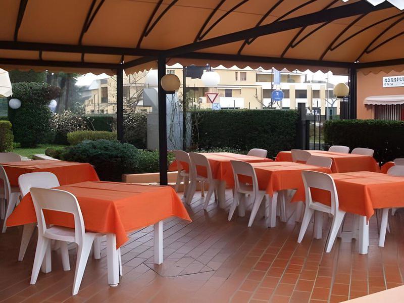 C674AB792E41C219B78B6A6E4A3BE275